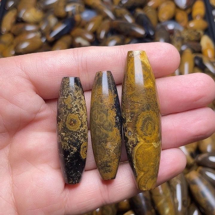 玛瑙/玉髓颈饰未镶嵌格*