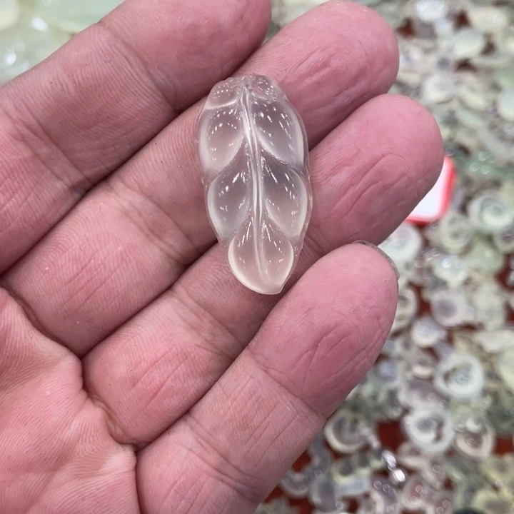 蛇纹石玉合金颈饰