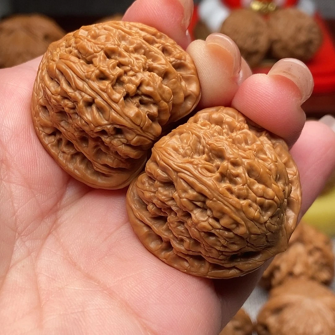 把件文玩核桃35全品毕业红宝石