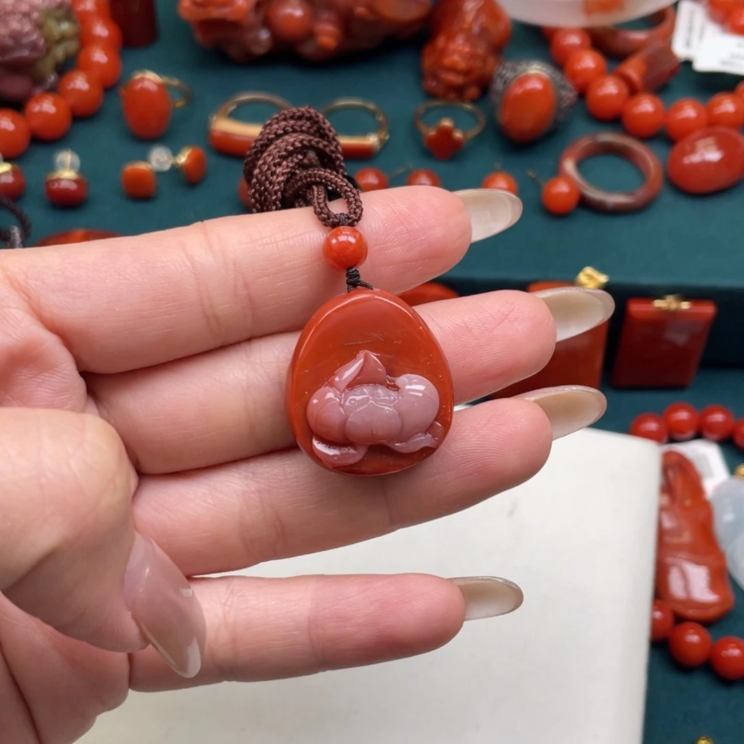 南红玛瑙未镶嵌川料南红一品清廉吊坠