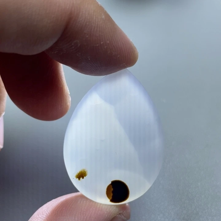 玛瑙/玉髓颈饰未镶嵌森*