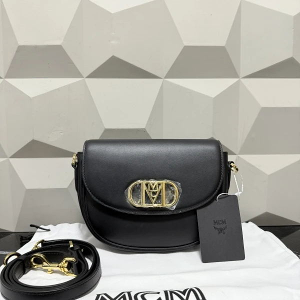 MCM/包包/未使用/市场价9200/250928CZ0014