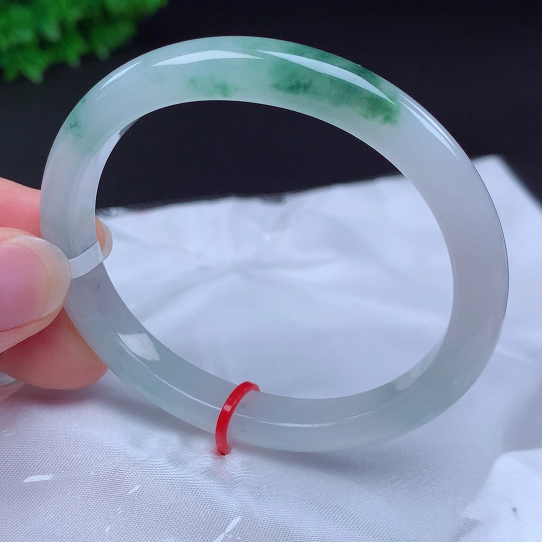 翡翠未镶嵌手镯55贵妃680013