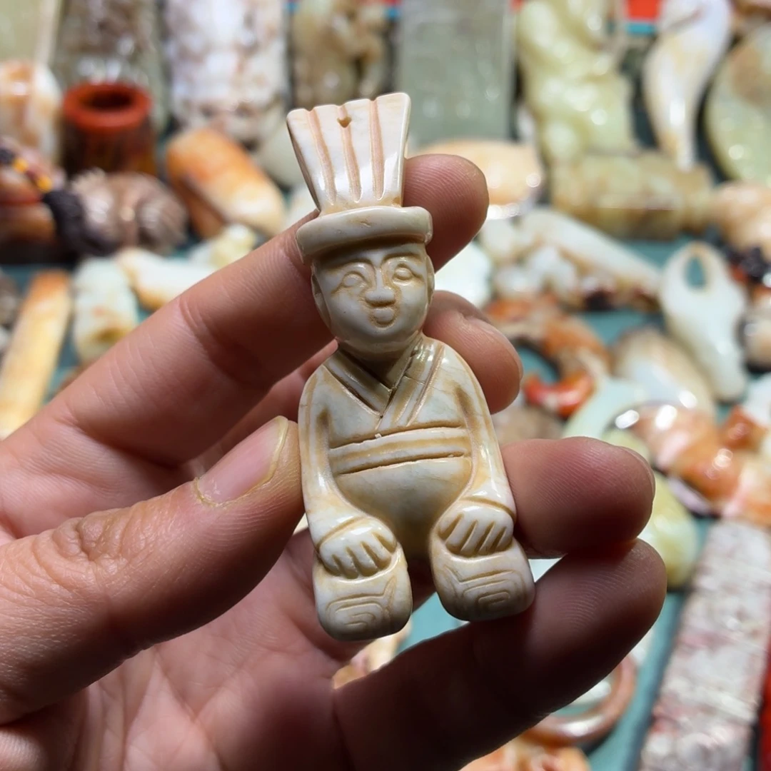 和田玉未镶嵌挂件