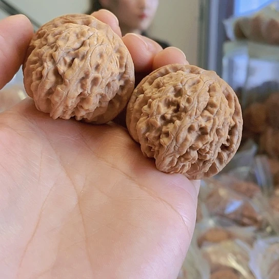 【闪购商品】把件文玩核桃42霞云岭