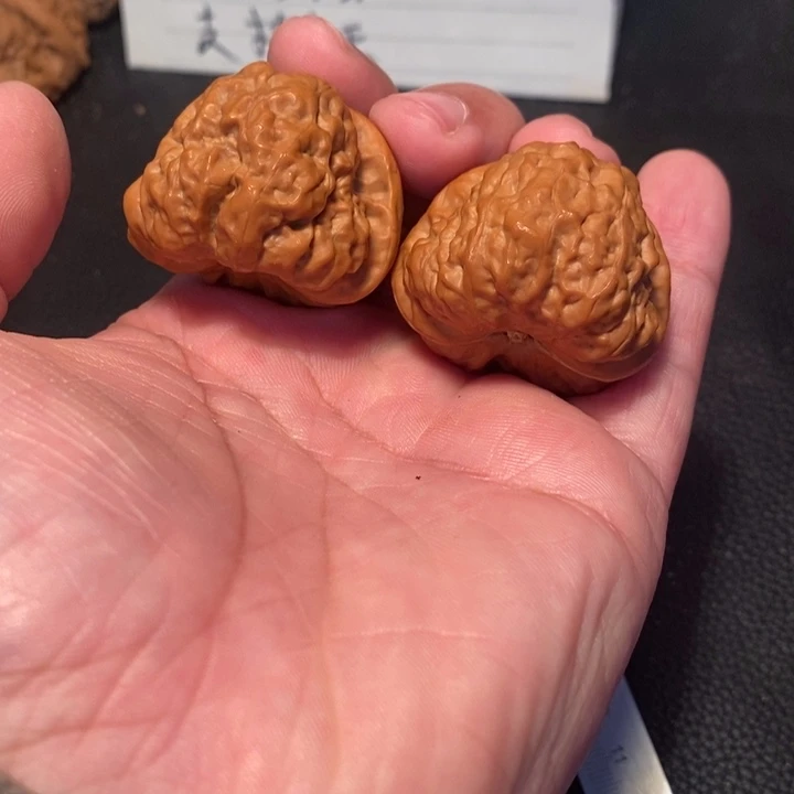 文玩核桃吊坠奈****字00000058