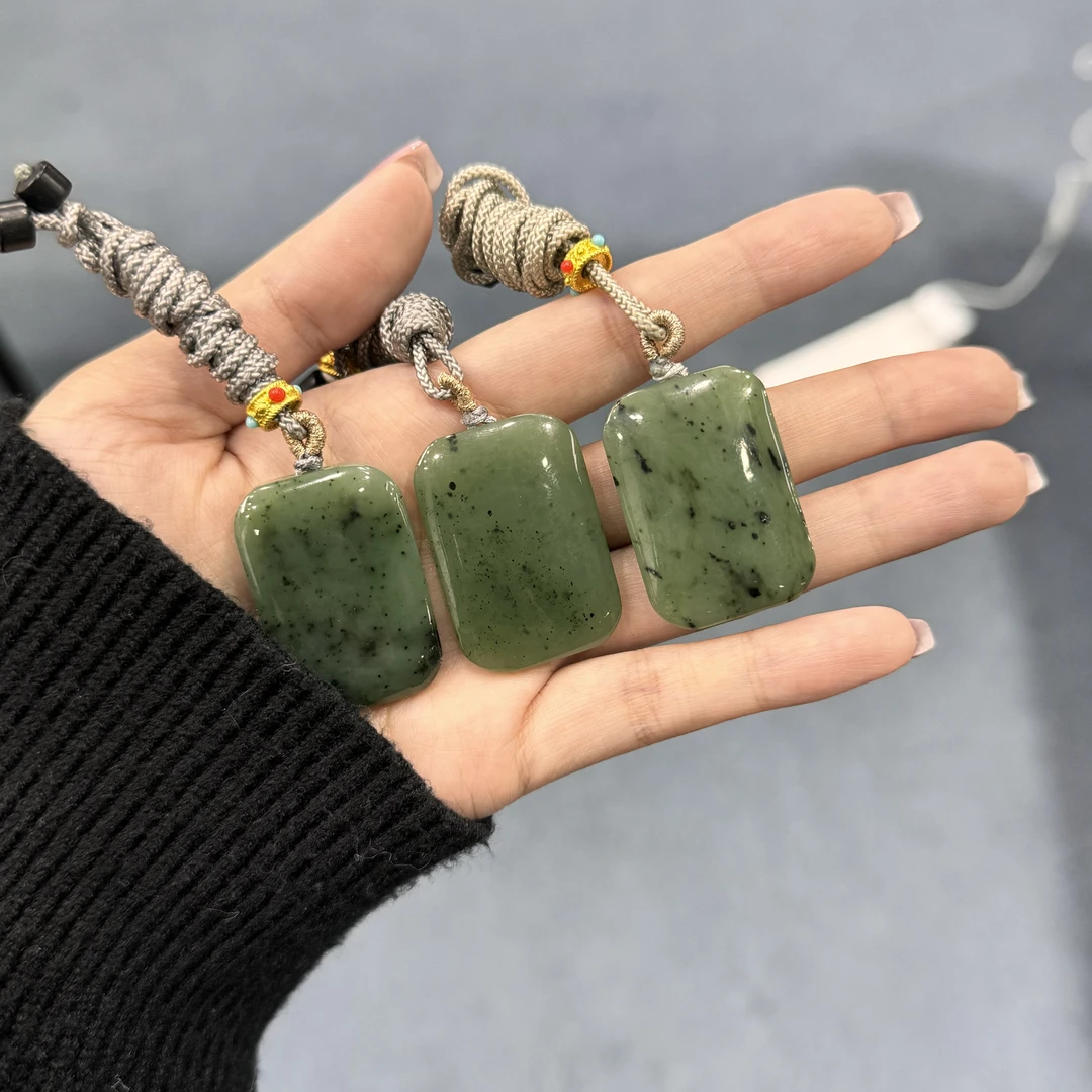 碧玉无事牌天然和田玉（多样性发一）