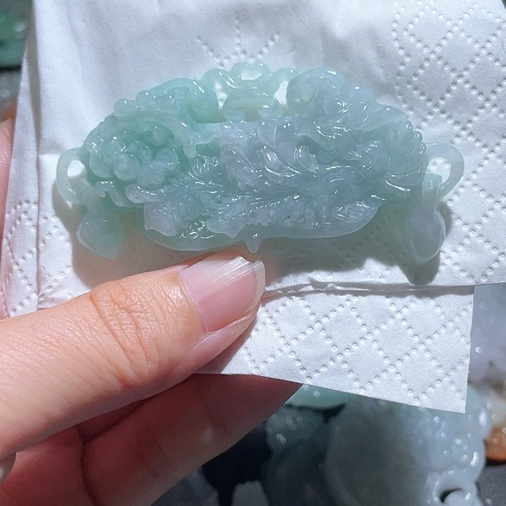 颈饰未镶嵌翡翠天