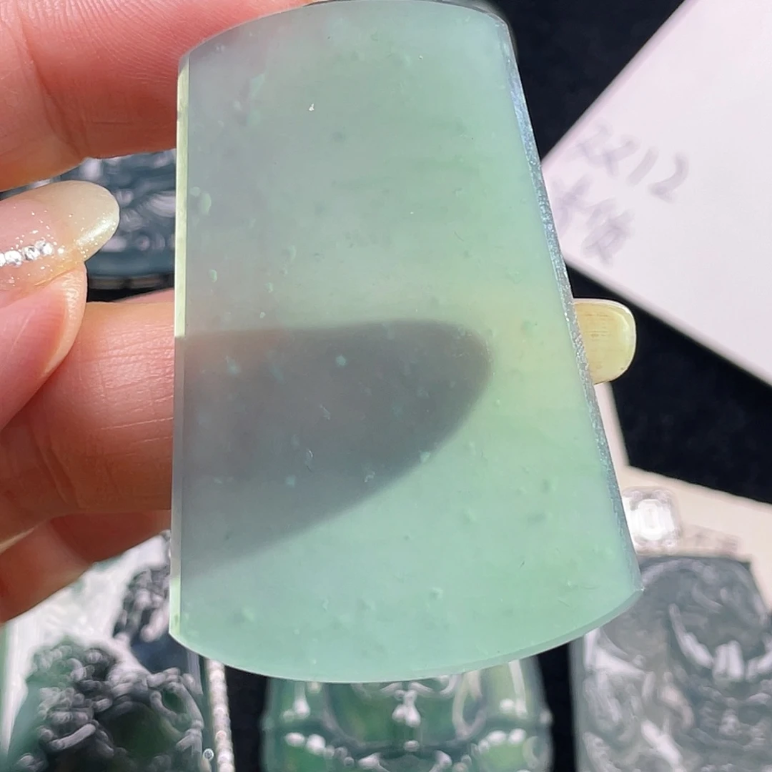 颈饰未镶嵌翡翠5，