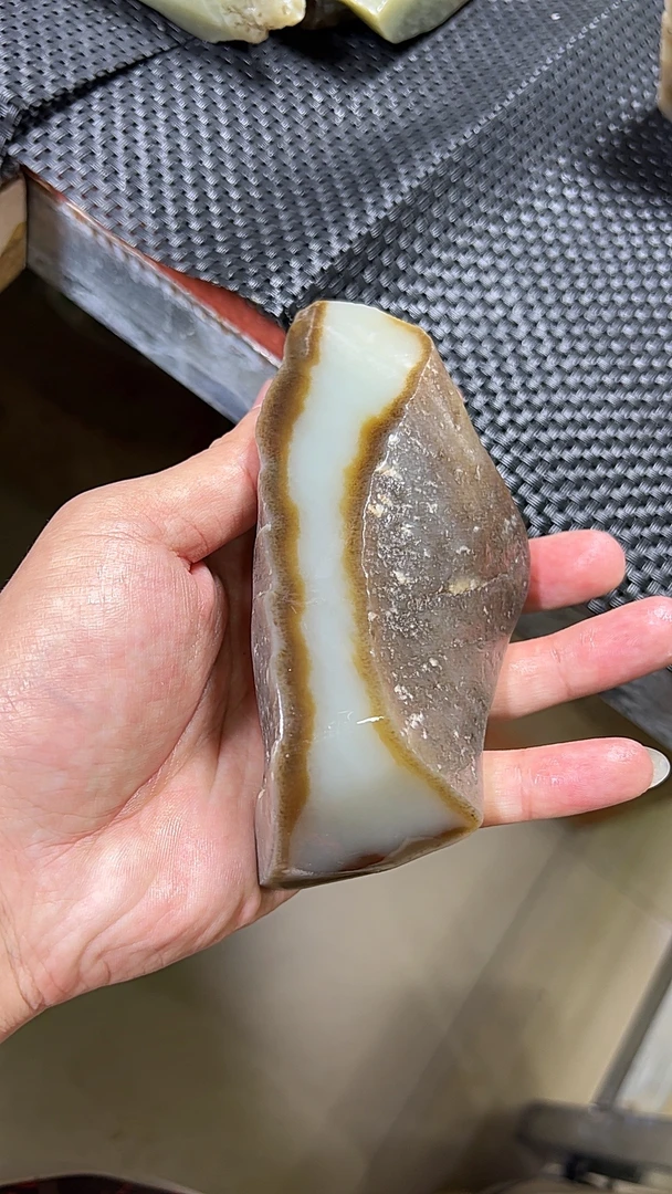 新疆沙尔湖奇石泥石泥玉原石盆景石直播间随机选购