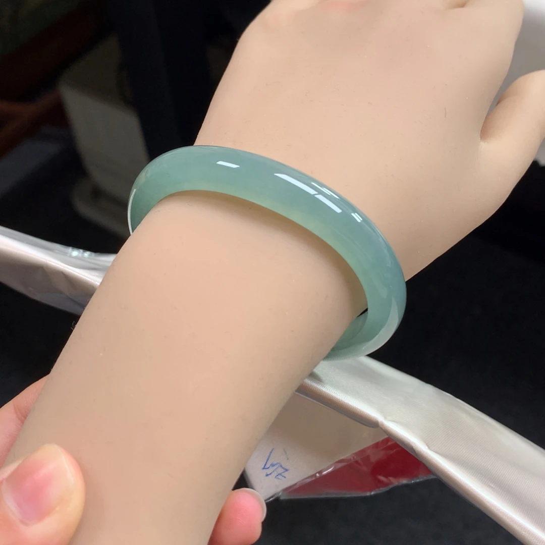 翡翠未镶嵌手镯19号54贵妃蓝冰胶半山水渐变（强推）