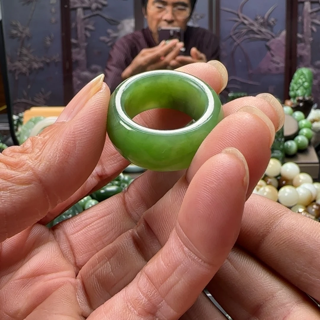 和田玉未镶嵌珠宝奇石