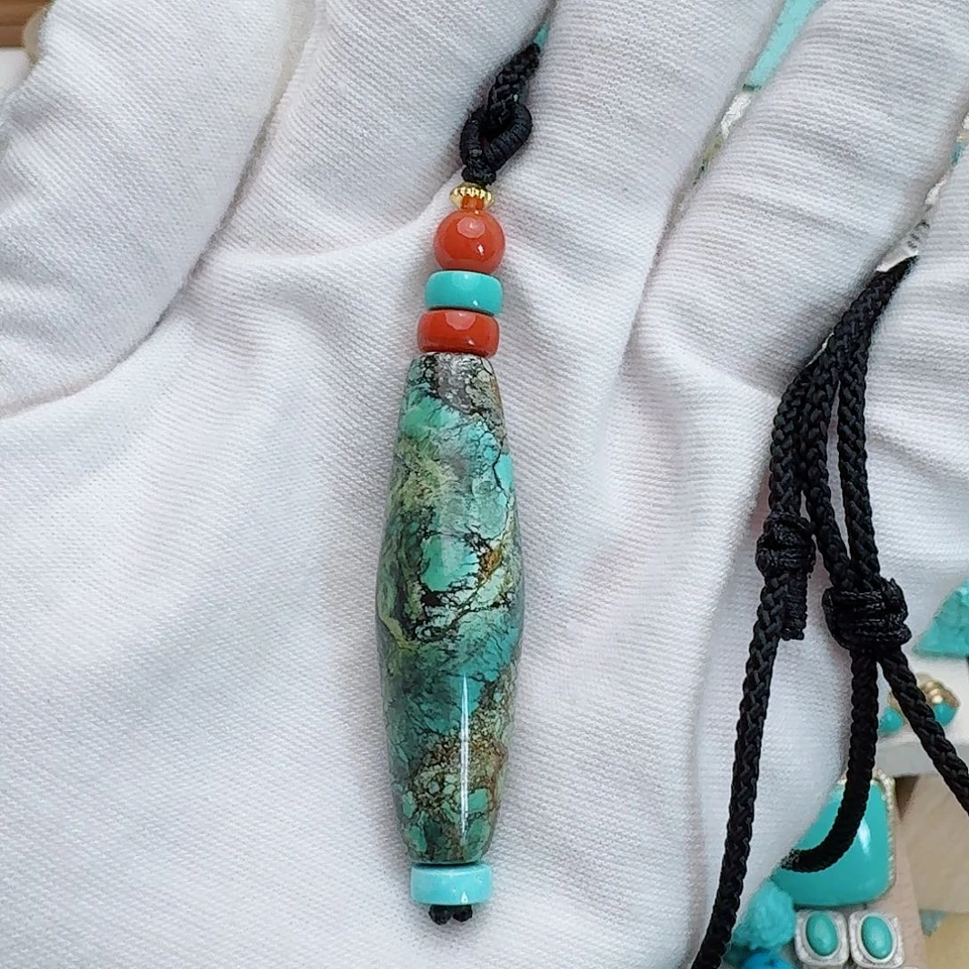 绿松石未镶嵌配饰