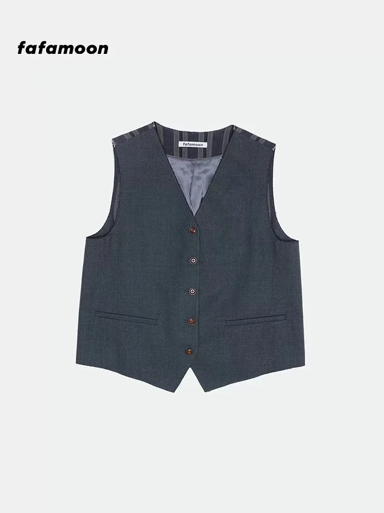 fafamoon设计师品牌 2025春季新品深灰色V领西装马甲轻盈舒适