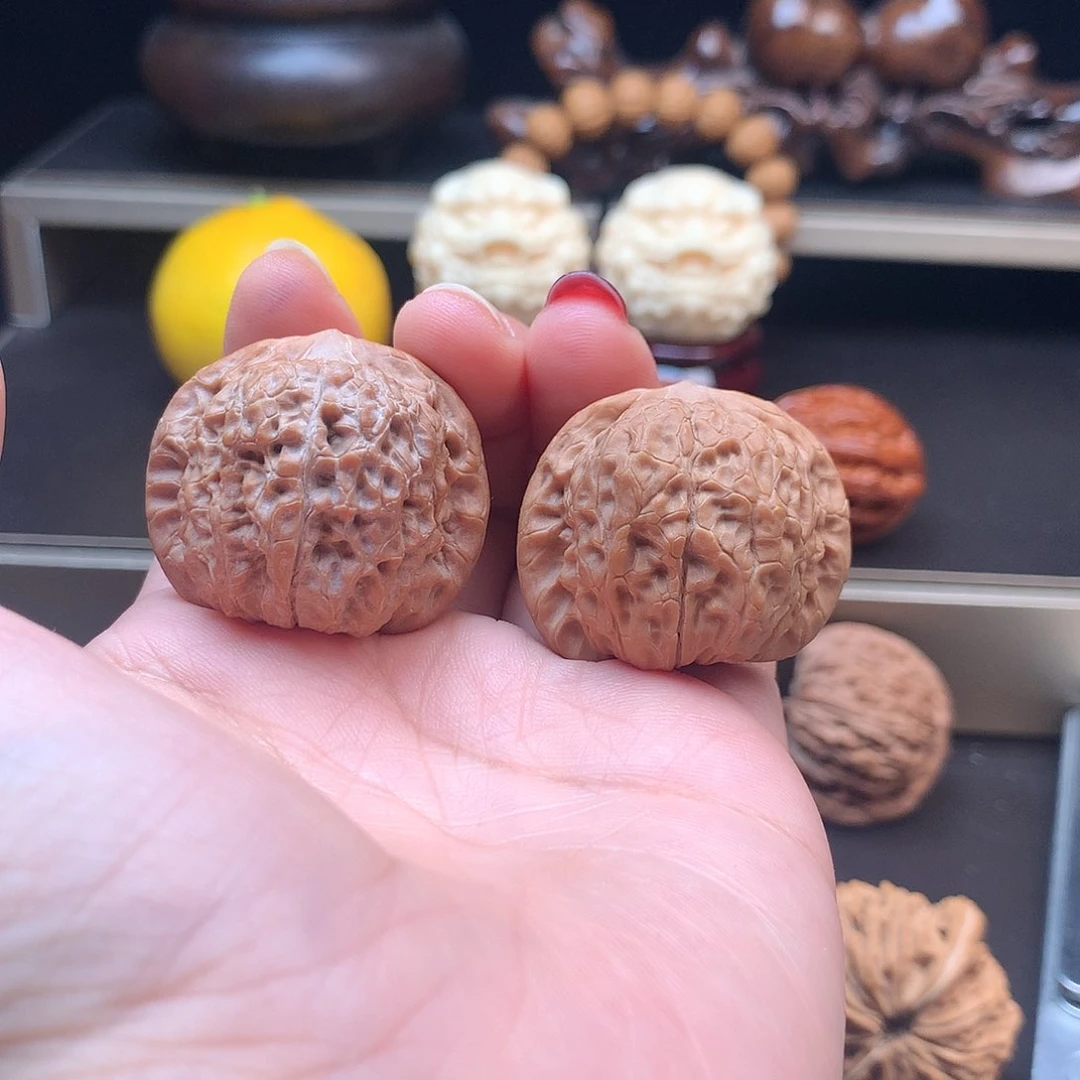 吊坠文玩核桃血麒麟