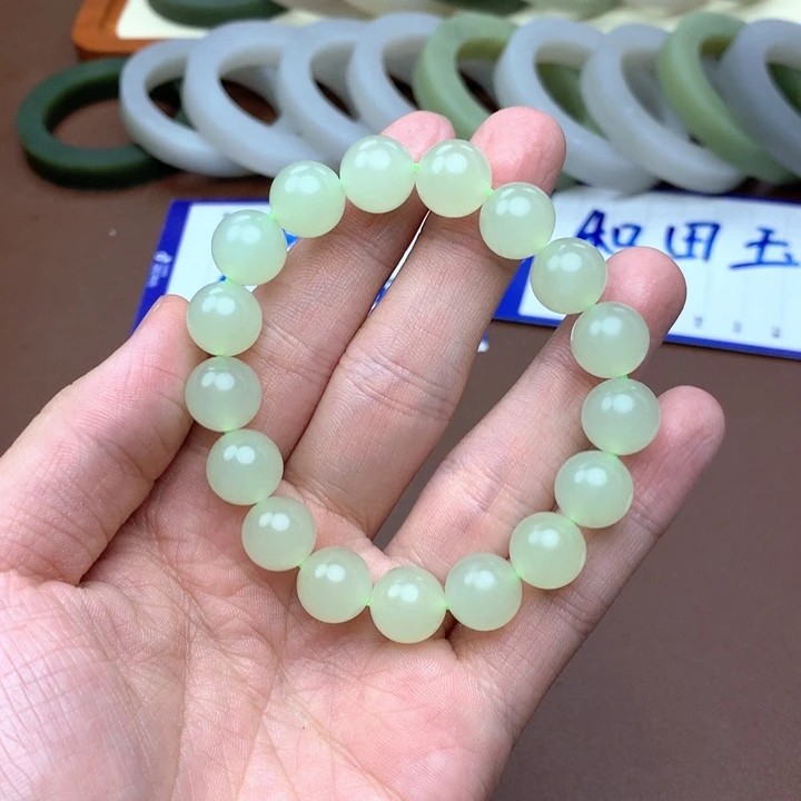 和田玉珠宝半成品未镶嵌平****莎