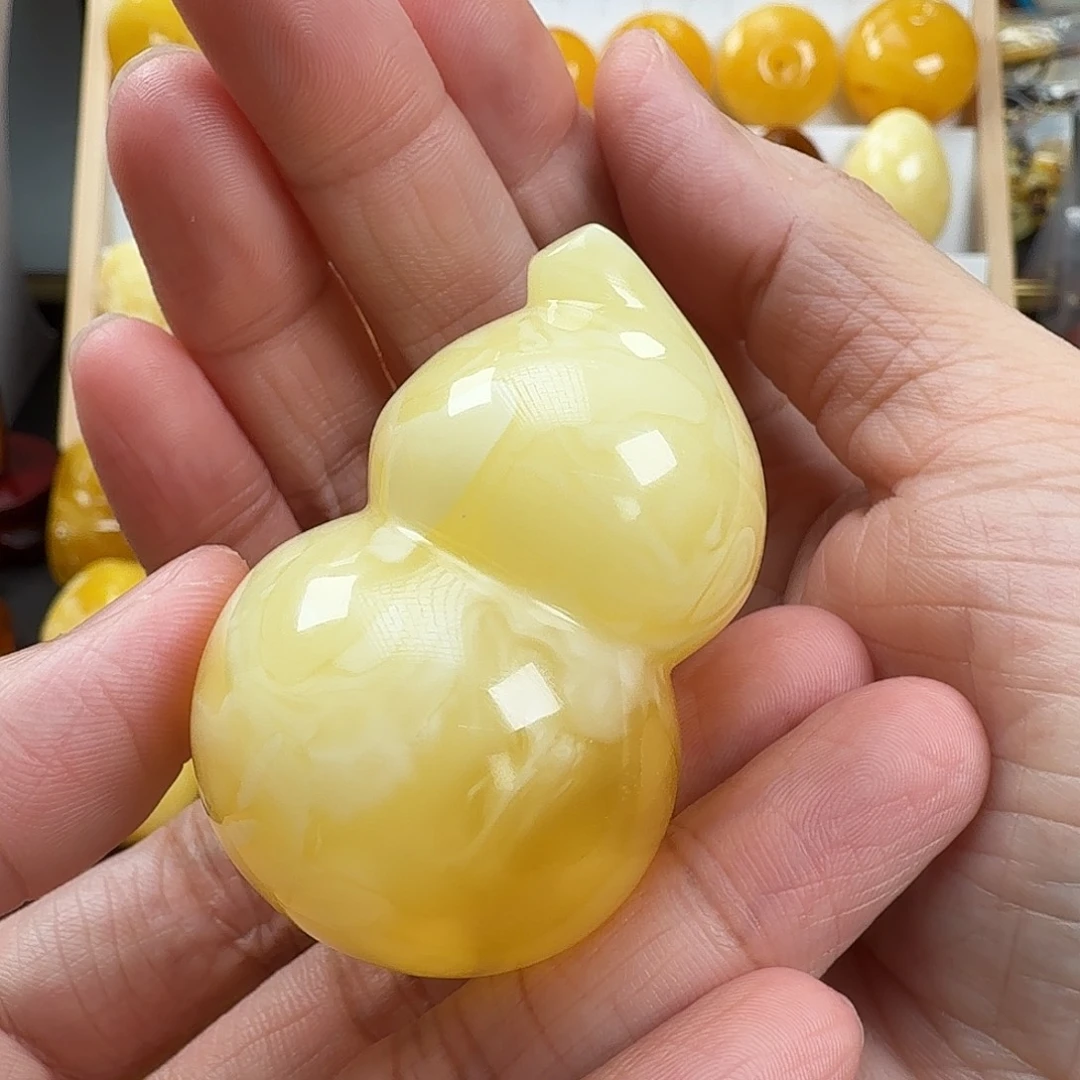 未镶嵌颈饰蜜蜡蜜蜡32.45g