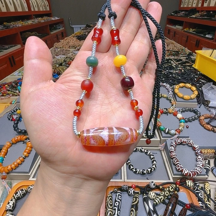 未镶嵌玛瑙/玉髓珠宝奇石