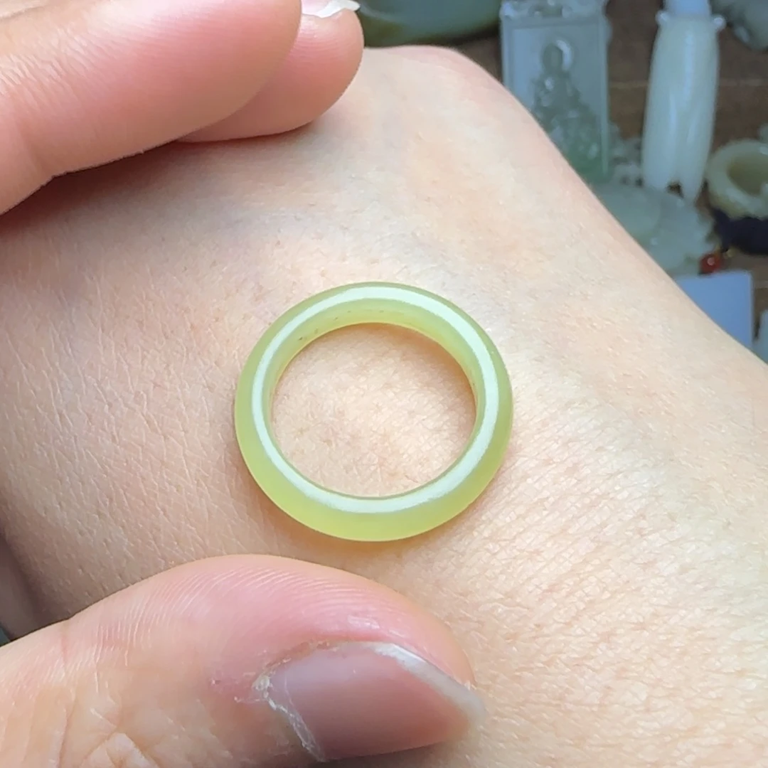 和田玉挂件未镶嵌戒圈卡18+