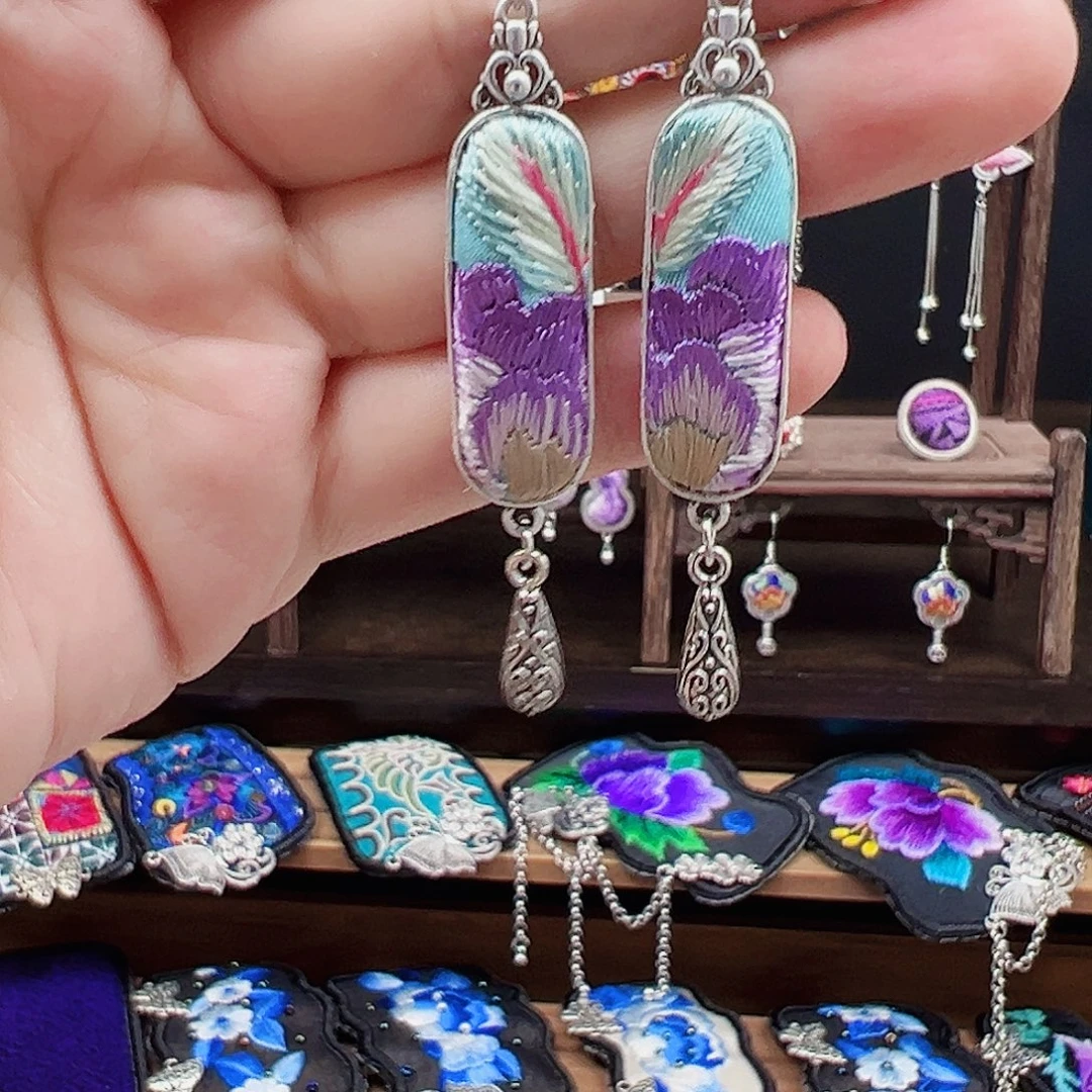 织绣手工刺绣工艺品