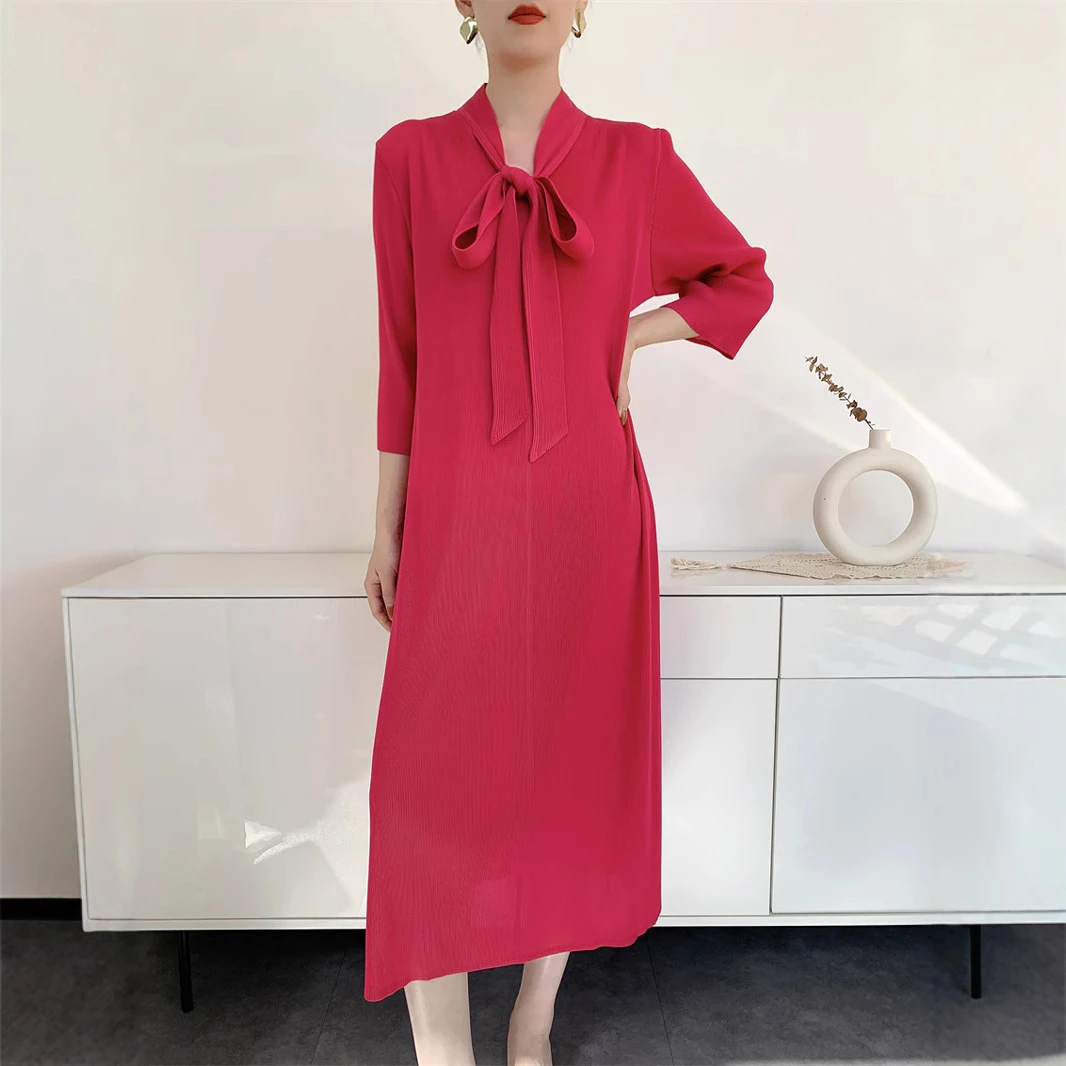 2025春夏连衣裙女牙签褶皱七分袖绑带宽松紫色高级感气质好看跨境