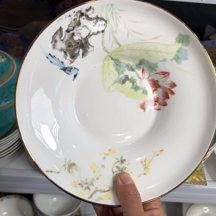 骨瓷花神八寸草帽深盘三个