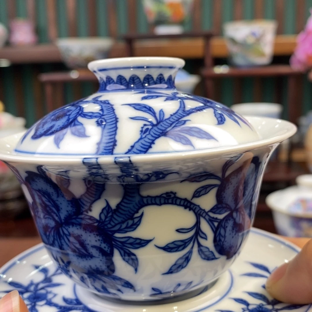 拖****叔手工陶瓷桃三才盖碗