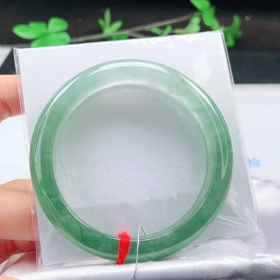 未镶嵌手镯翡翠56圈