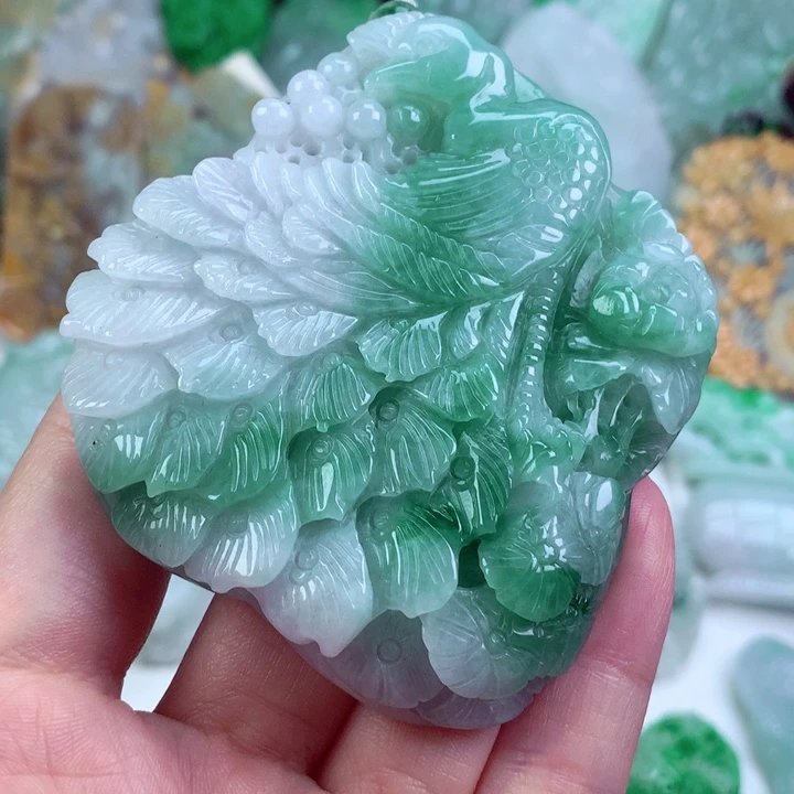 翡翠未镶嵌吊坠(不含链)