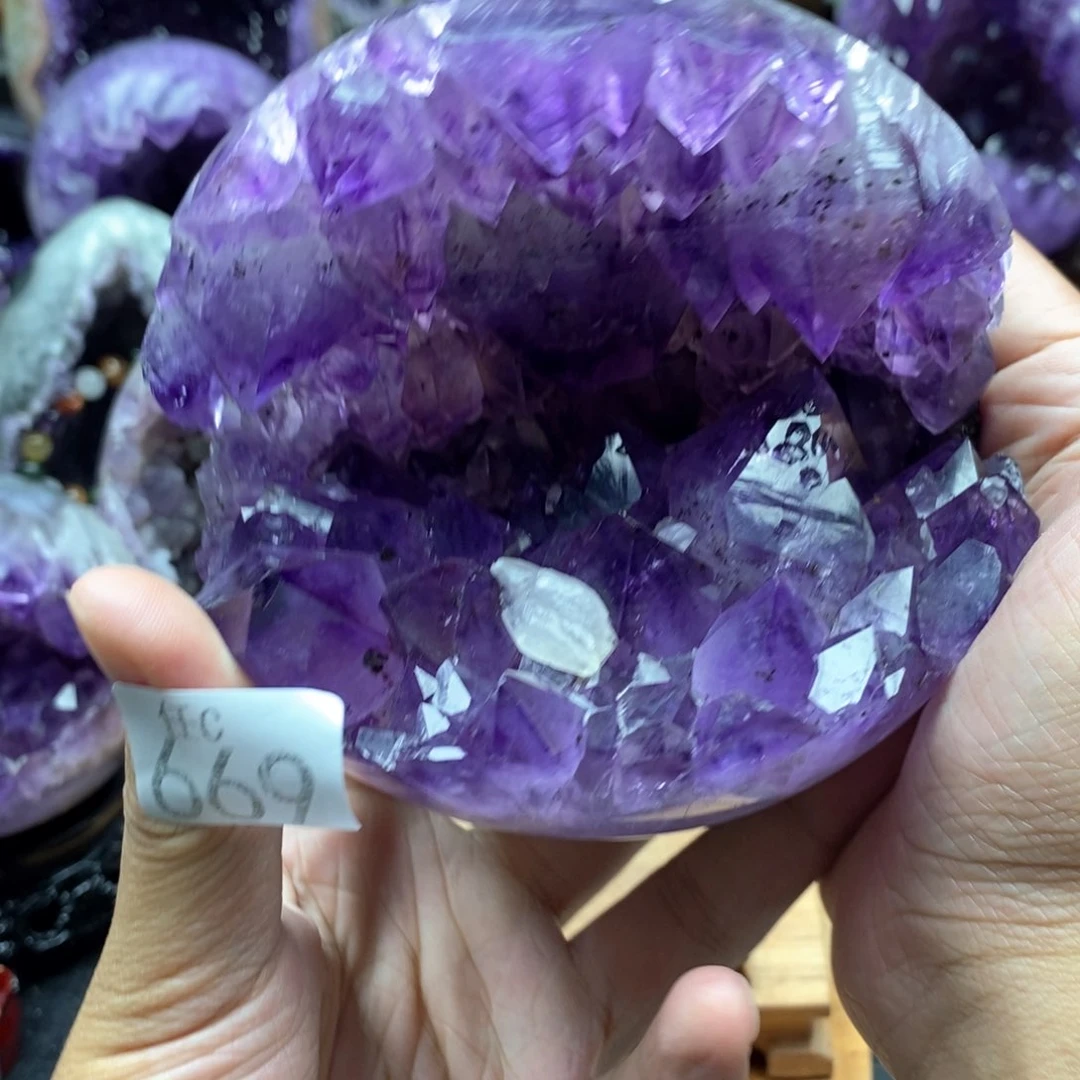 未镶嵌大型摆件（非配饰）水晶