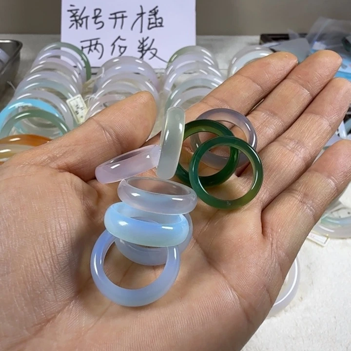 玛瑙/玉髓未镶嵌手镯炎灿好物市集专属链接