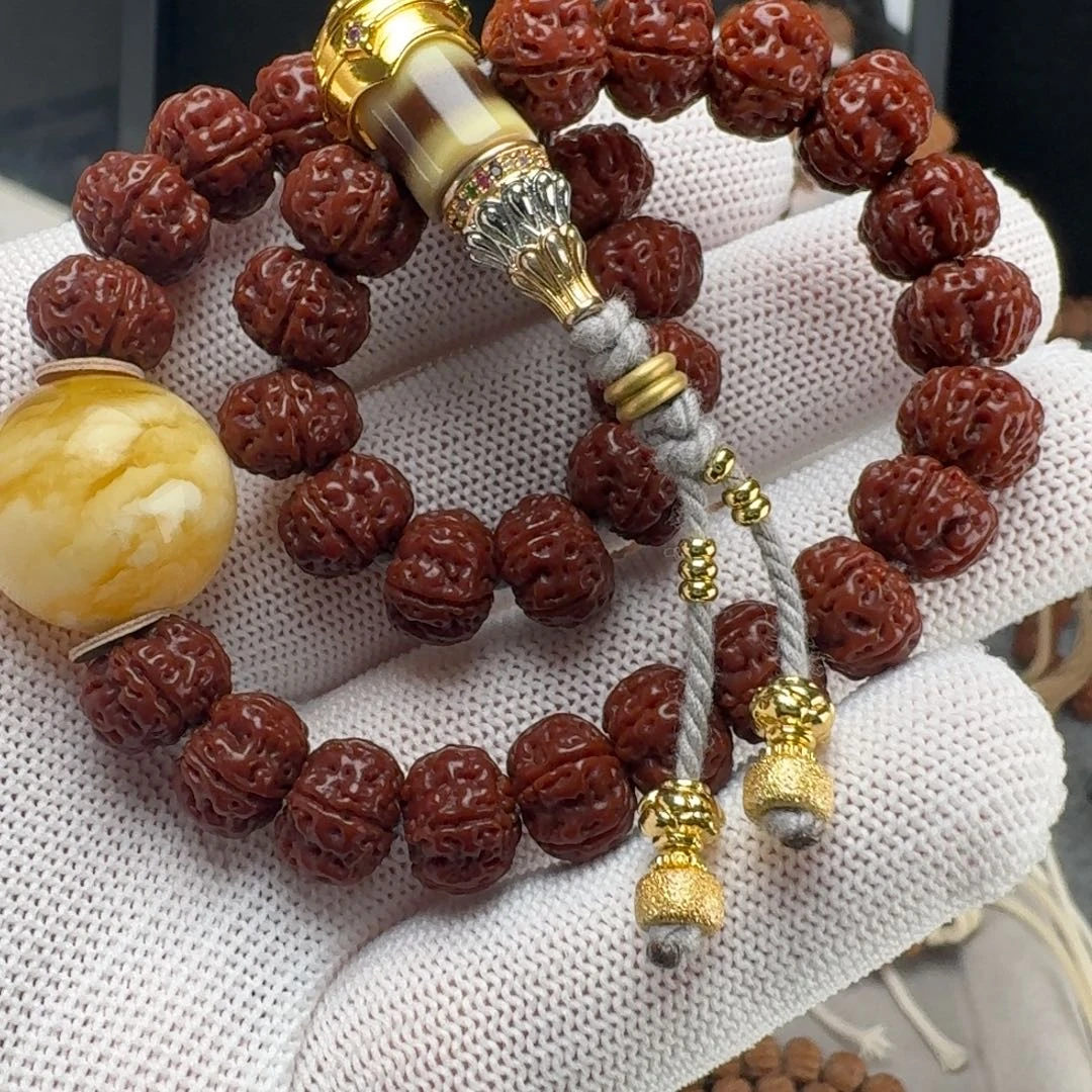 金刚菩提手串无偿给粉丝指导和鉴定