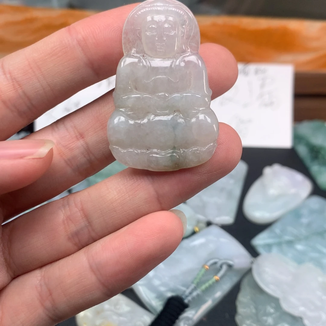 翡翠未镶嵌颈饰福利