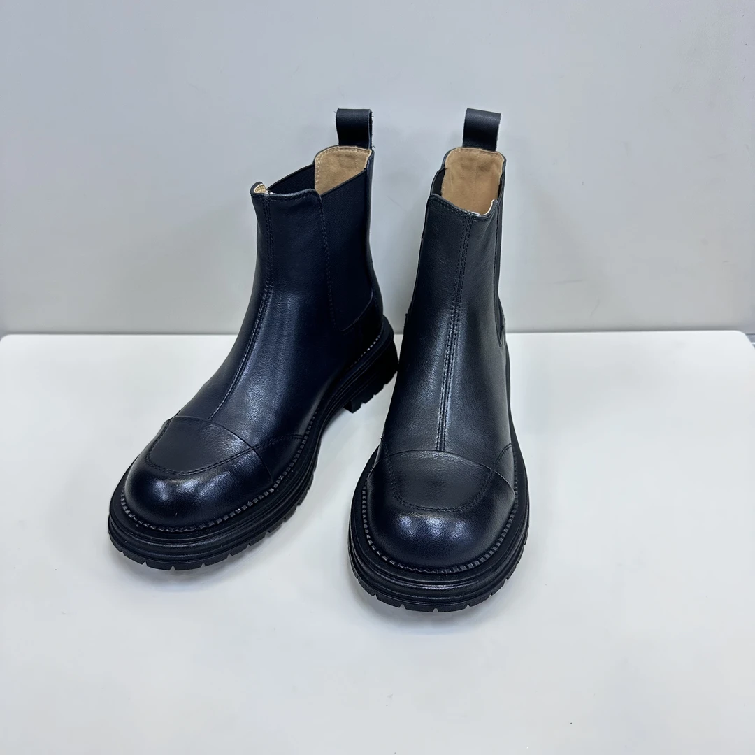 成都断码现货 3cm头层牛皮短靴女2297