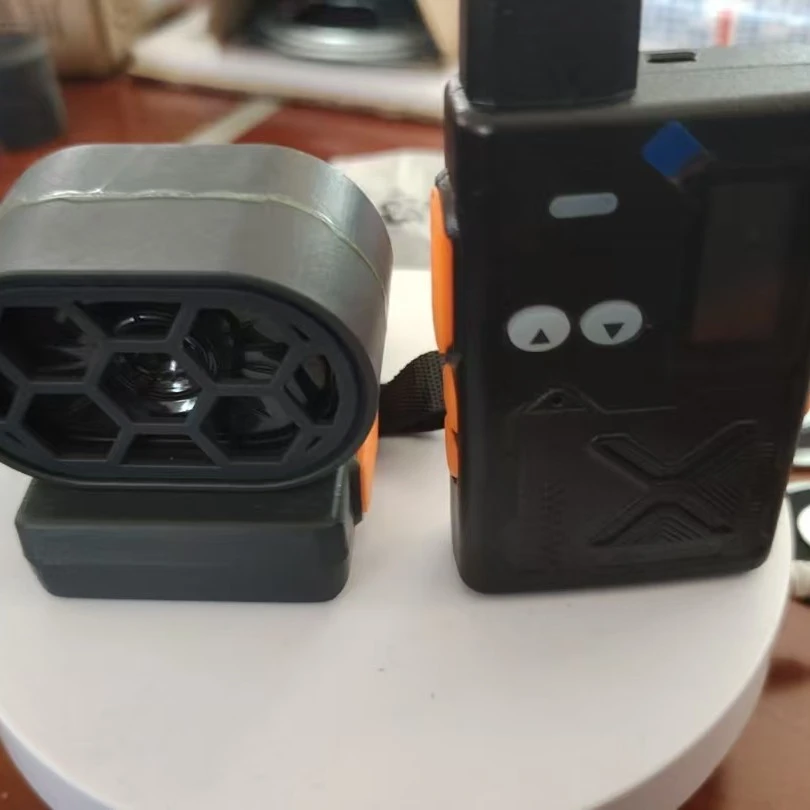 无人机双单向喊话器，5000公里，不用打电话使用