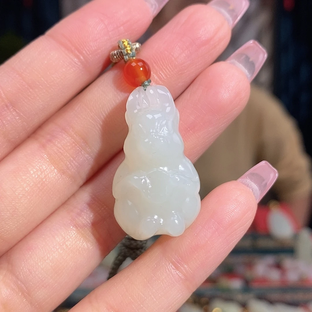 颈饰未镶嵌和田玉