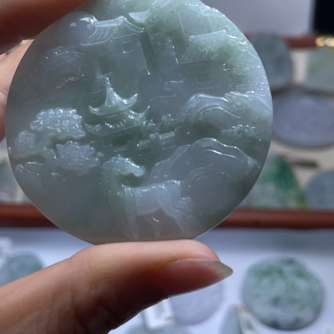 翡翠未镶嵌颈饰翡翠15