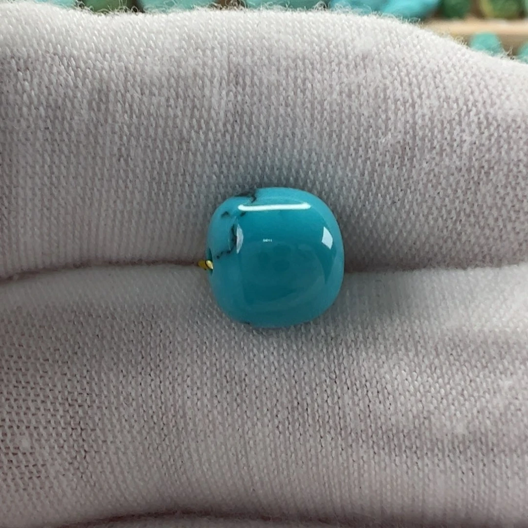 未镶嵌绿松石老型珠8.4x7.7mm