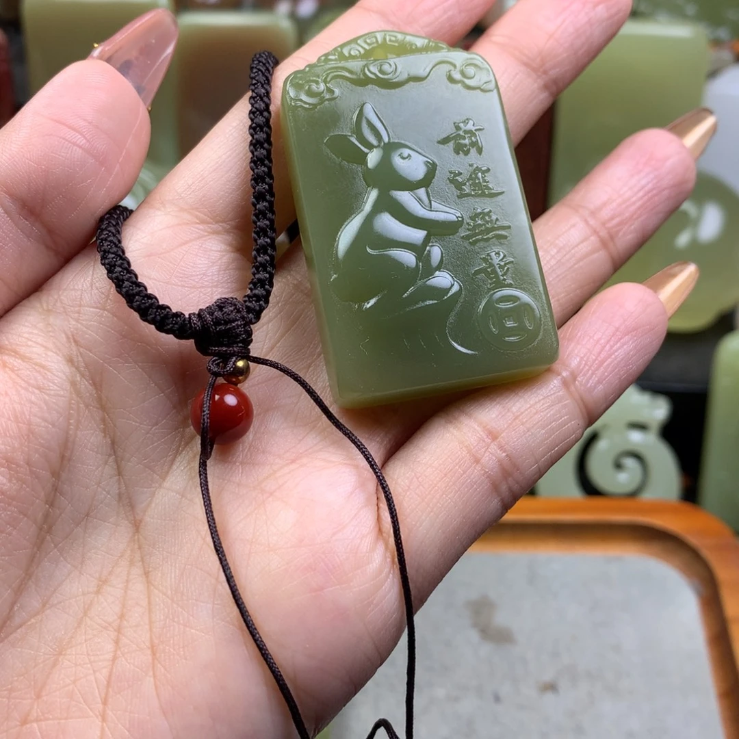 新疆昆仑山料牌子