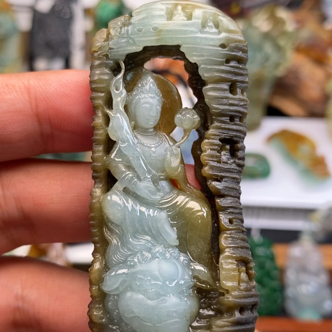 颈饰未镶嵌翡翠缅甸天然翡翠挂件