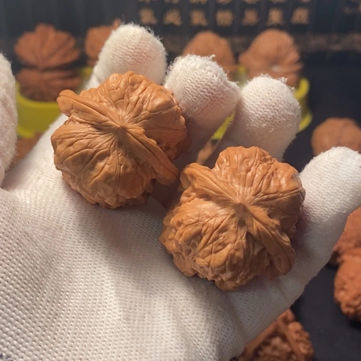 文玩核桃吊坠丑达摩39