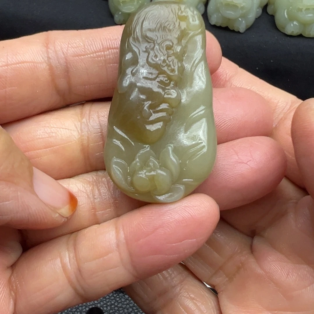 和田玉（糖玉）未镶嵌吊坠(不含链)