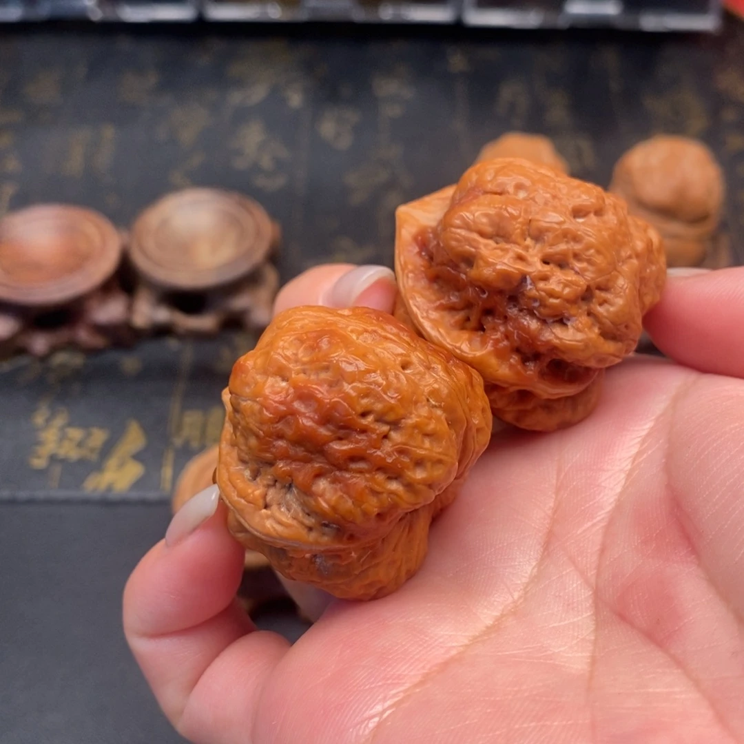 吊坠文玩核桃羊角蝉