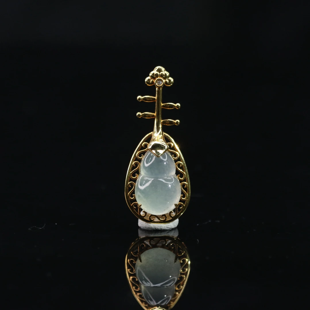 57天然缅甸翡翠A货18k葫芦/401287/北京中保拍卖