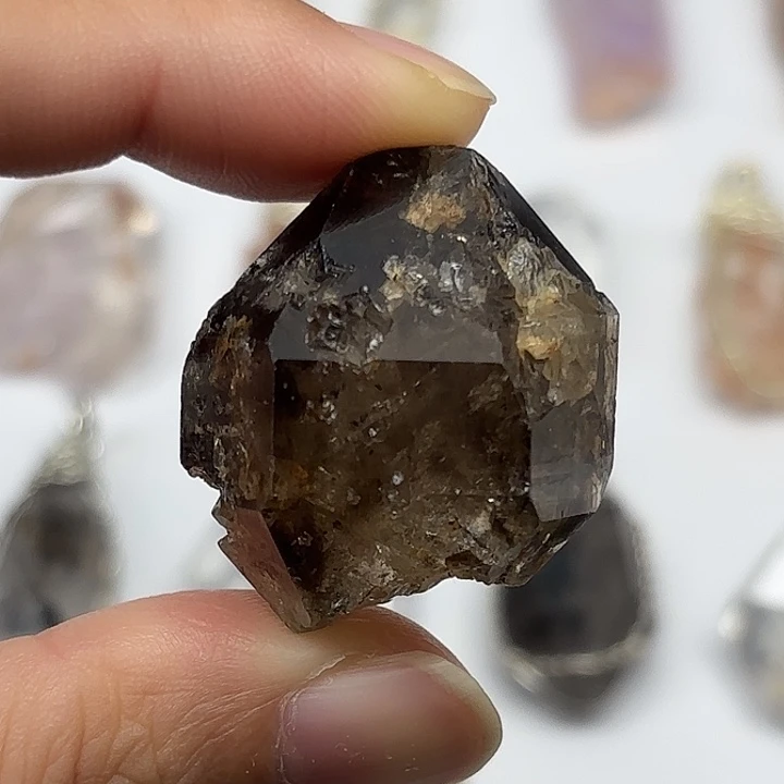 未镶嵌水晶颈饰茶闪灵钻34mm+