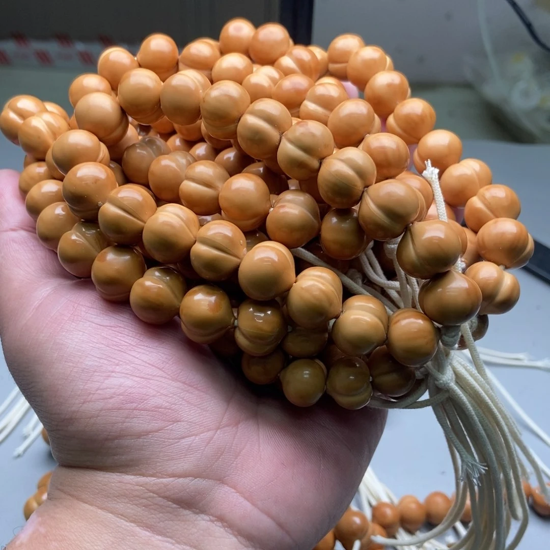 吊坠猴头核桃屁桃