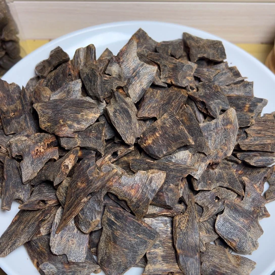 中***业树脂制品海南天然陆河沉水老块料343克