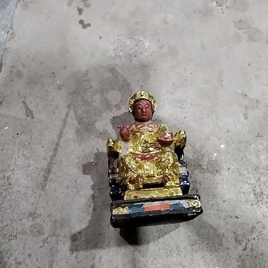 快***叔瓷器黑色的形状的