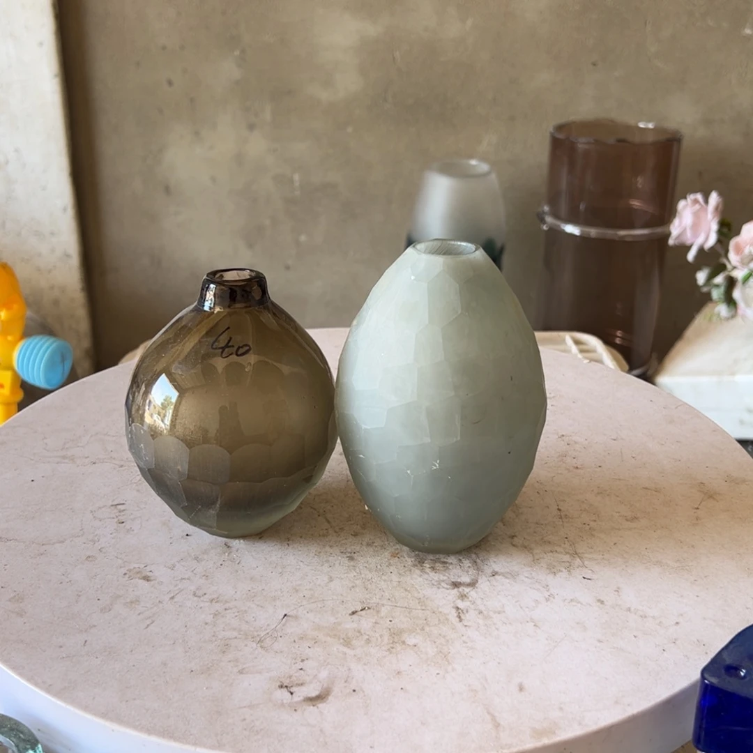 弘扬琉璃花器微瑕