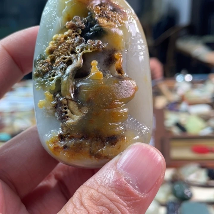 颈饰未镶嵌和田玉